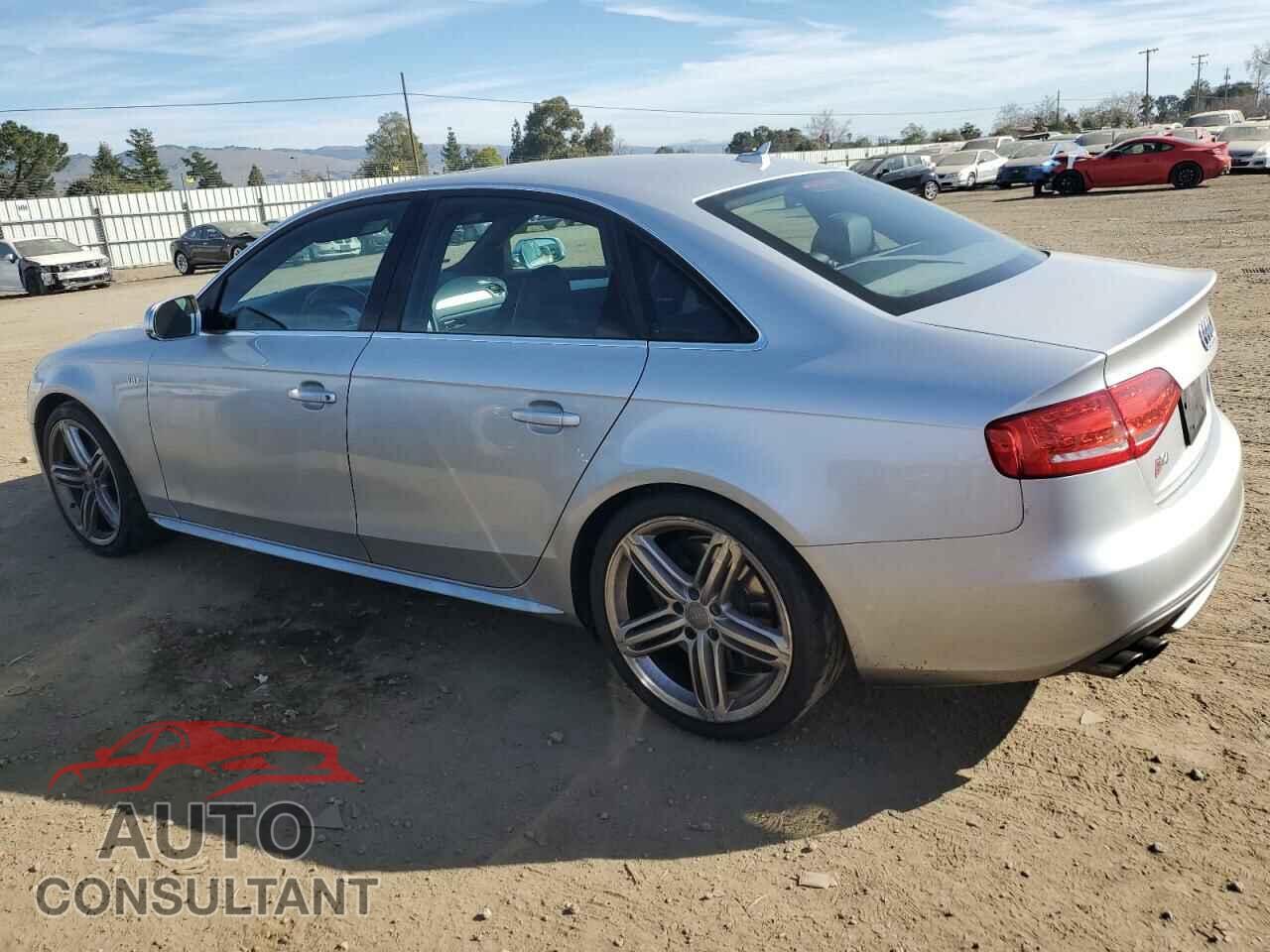 AUDI S4/RS4 2012 - WAUBGAFL9CA111931