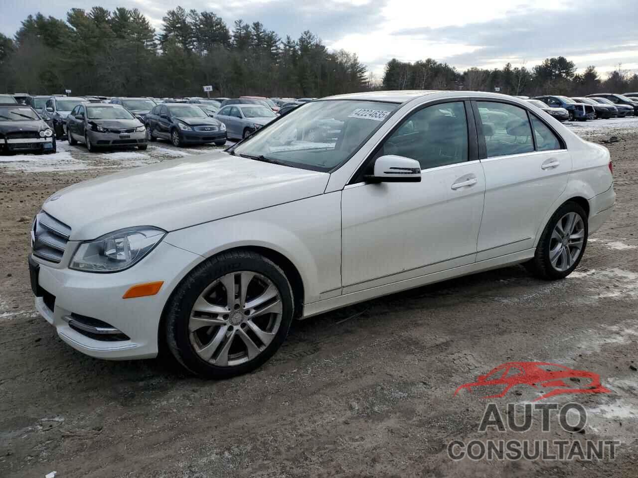 MERCEDES-BENZ C-CLASS 2012 - WDDGF8BB6CA710468