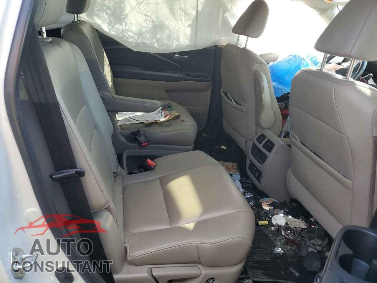 HONDA PILOT 2021 - 5FNYF6H63MB039492