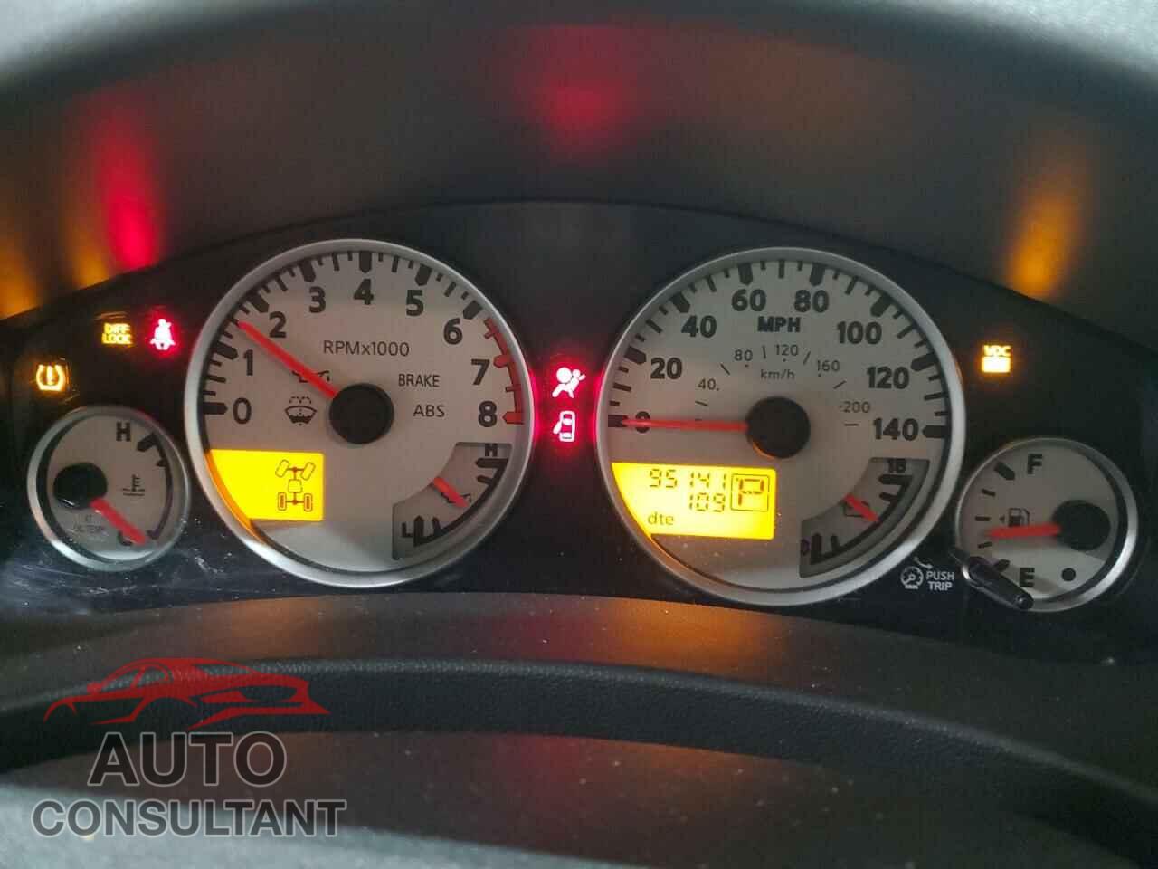 NISSAN FRONTIER 2010 - 1N6AD0EV6AC412658