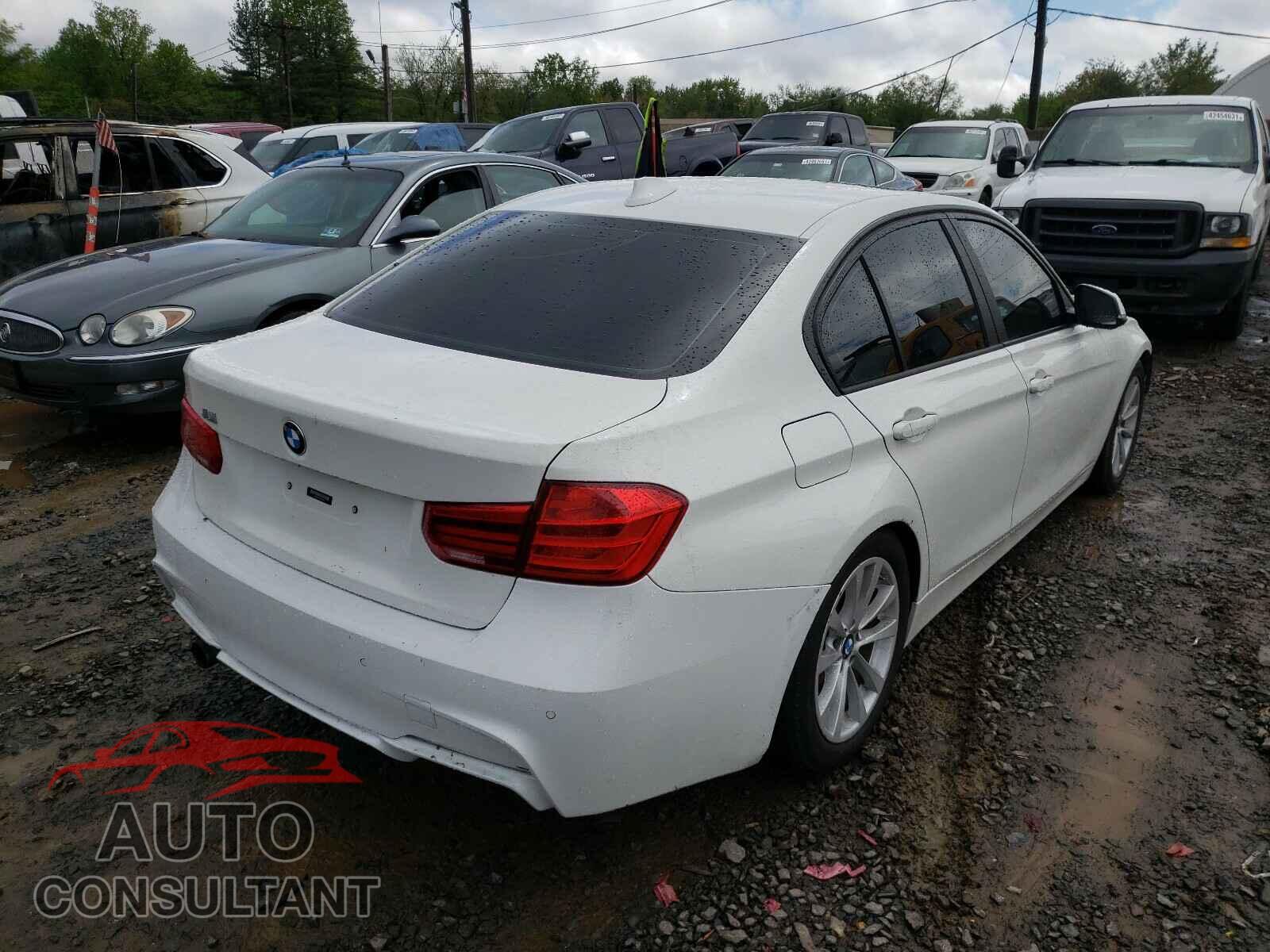BMW 3 SERIES 2016 - WBA8A9C55GK618857