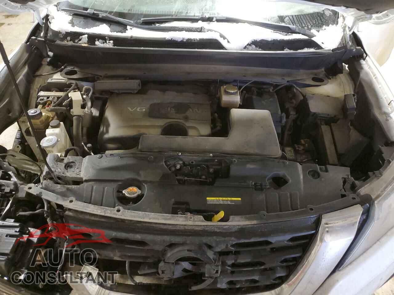 NISSAN PATHFINDER 2018 - 5N1DR2MM5JC605983