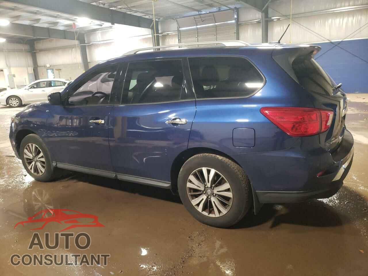 NISSAN PATHFINDER 2017 - 5N1DR2MM1HC912674