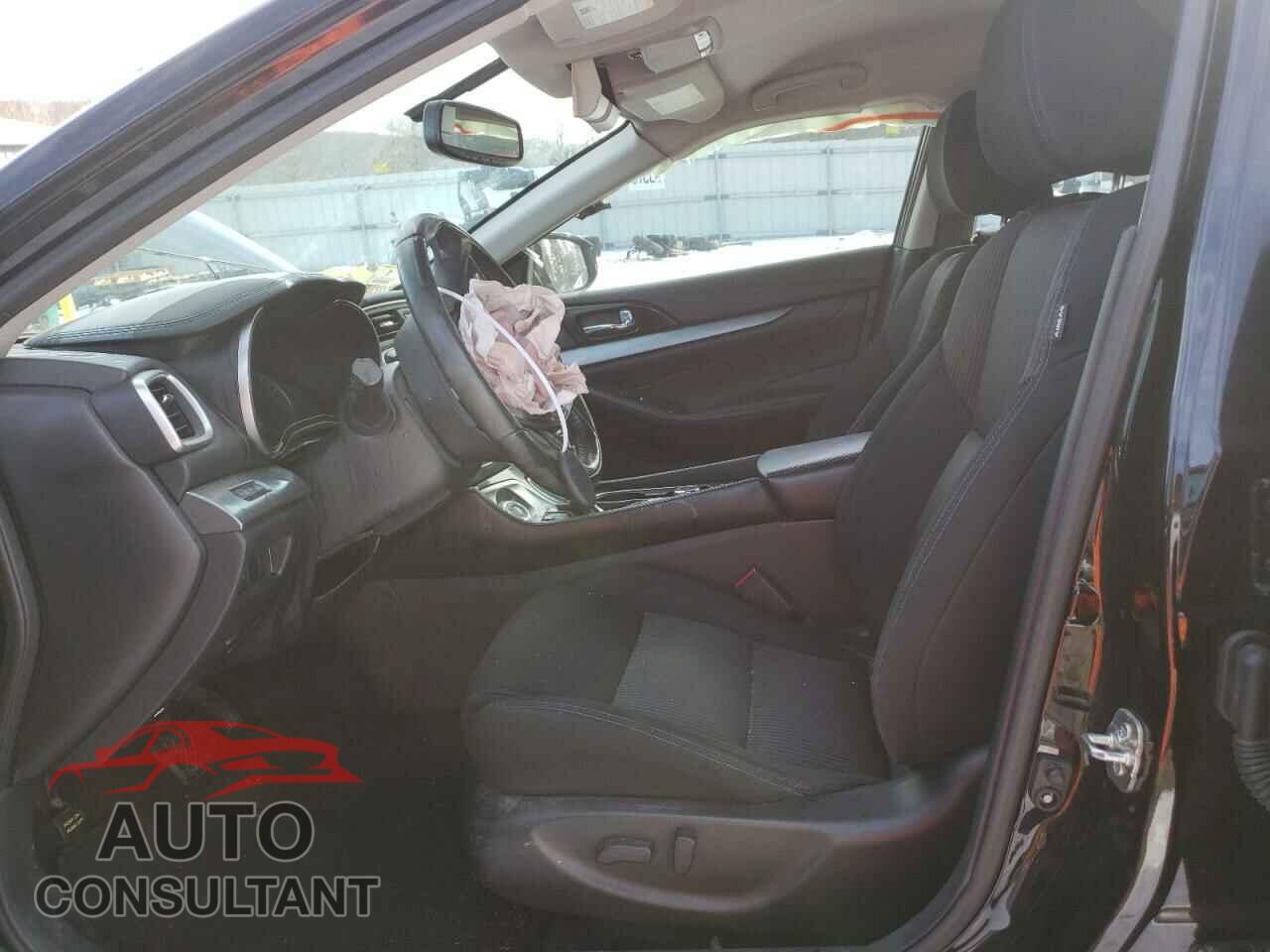NISSAN MAXIMA 2017 - 1N4AA6AP1HC439398
