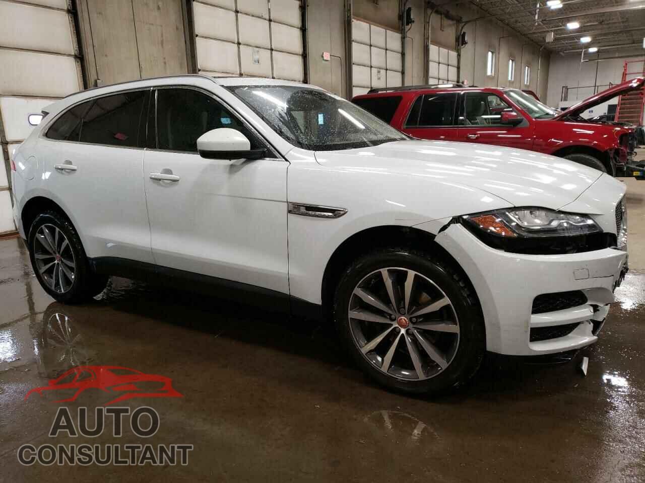 JAGUAR F-PACE 2018 - SADCK2FX0JA329062
