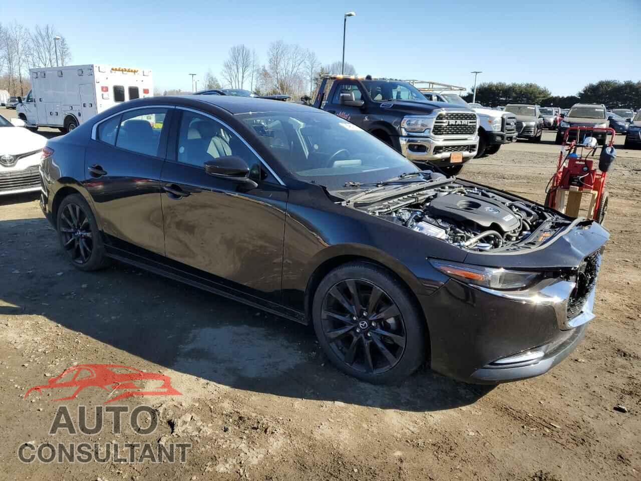 MAZDA 3 2021 - JM1BPBAYXM1343239