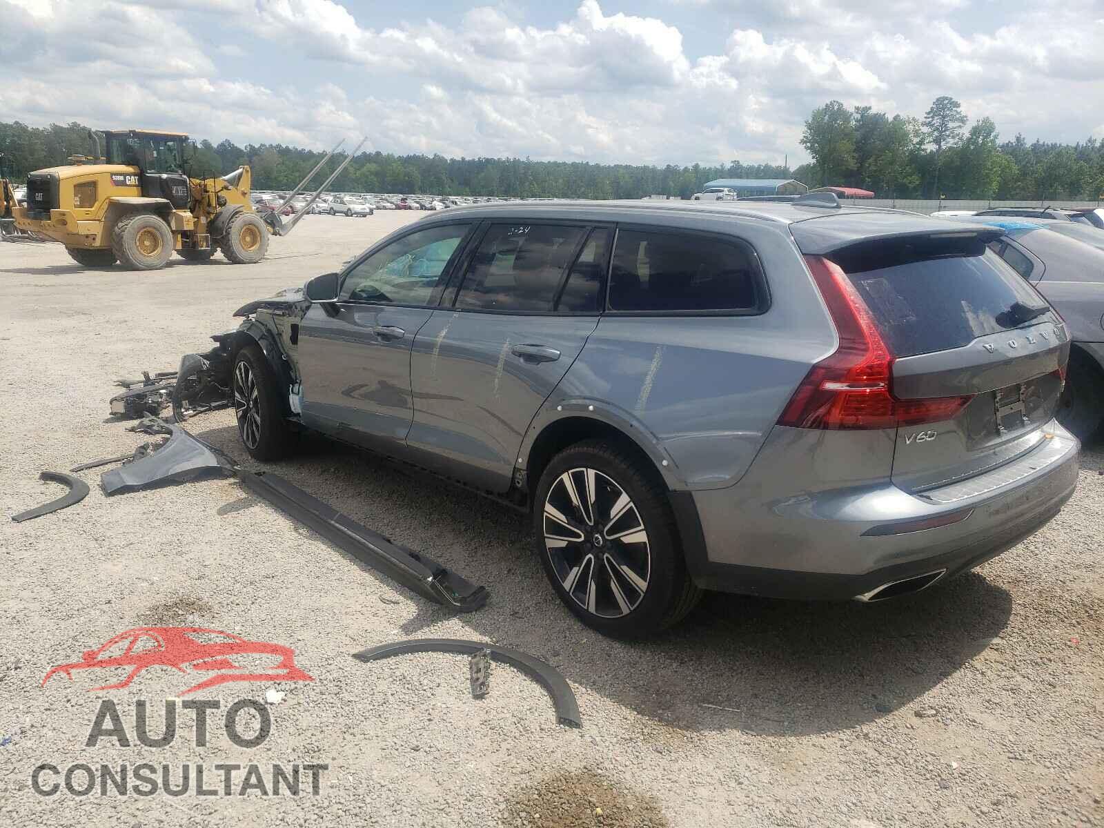 VOLVO V60 2020 - YV4102WKXL1040896