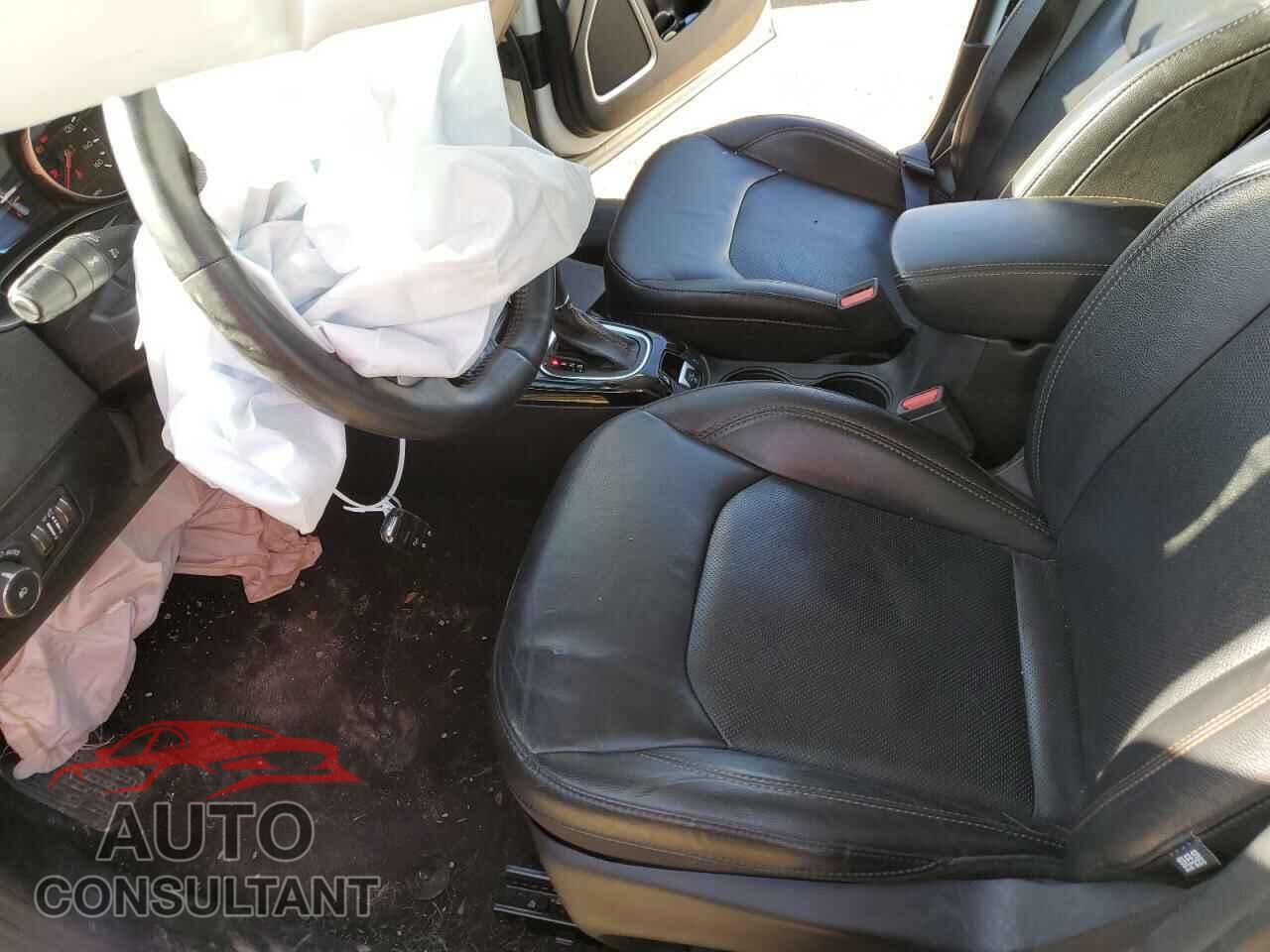 JEEP COMPASS 2018 - 3C4NJDCB5JT435107