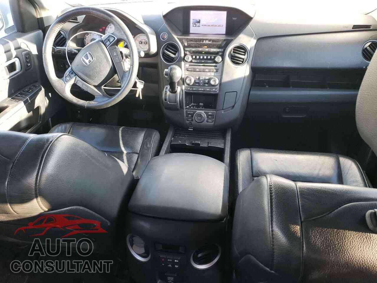 HONDA PILOT 2013 - 5FNYF4H92DB001427