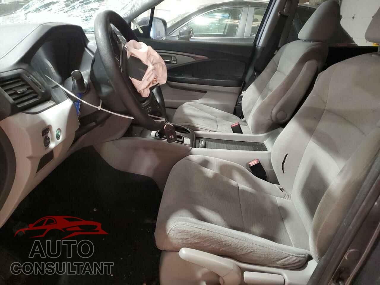 HONDA PILOT 2016 - 5FNYF6H17GB082564
