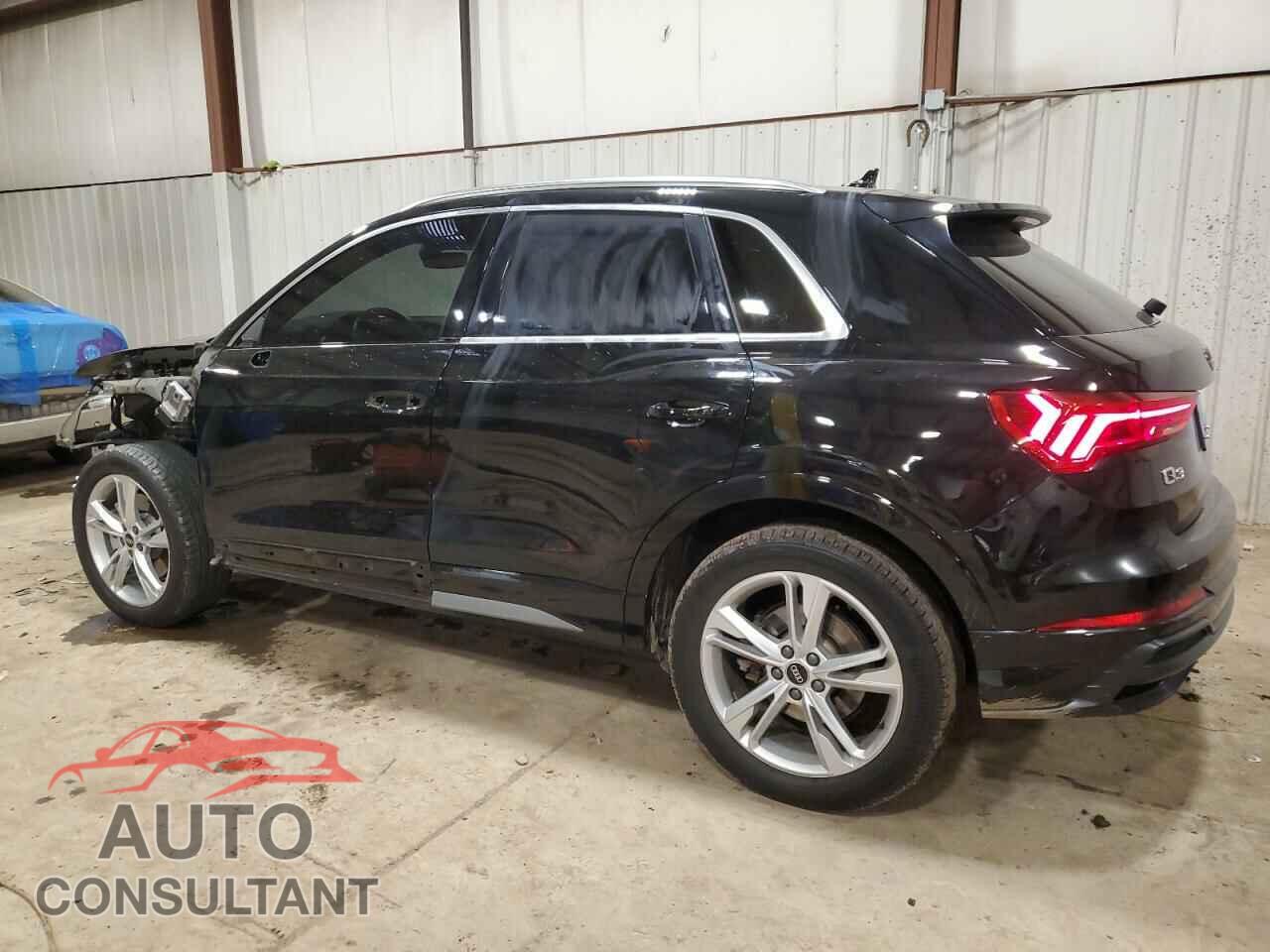 AUDI Q3 2022 - WA1EECF3XN1044299