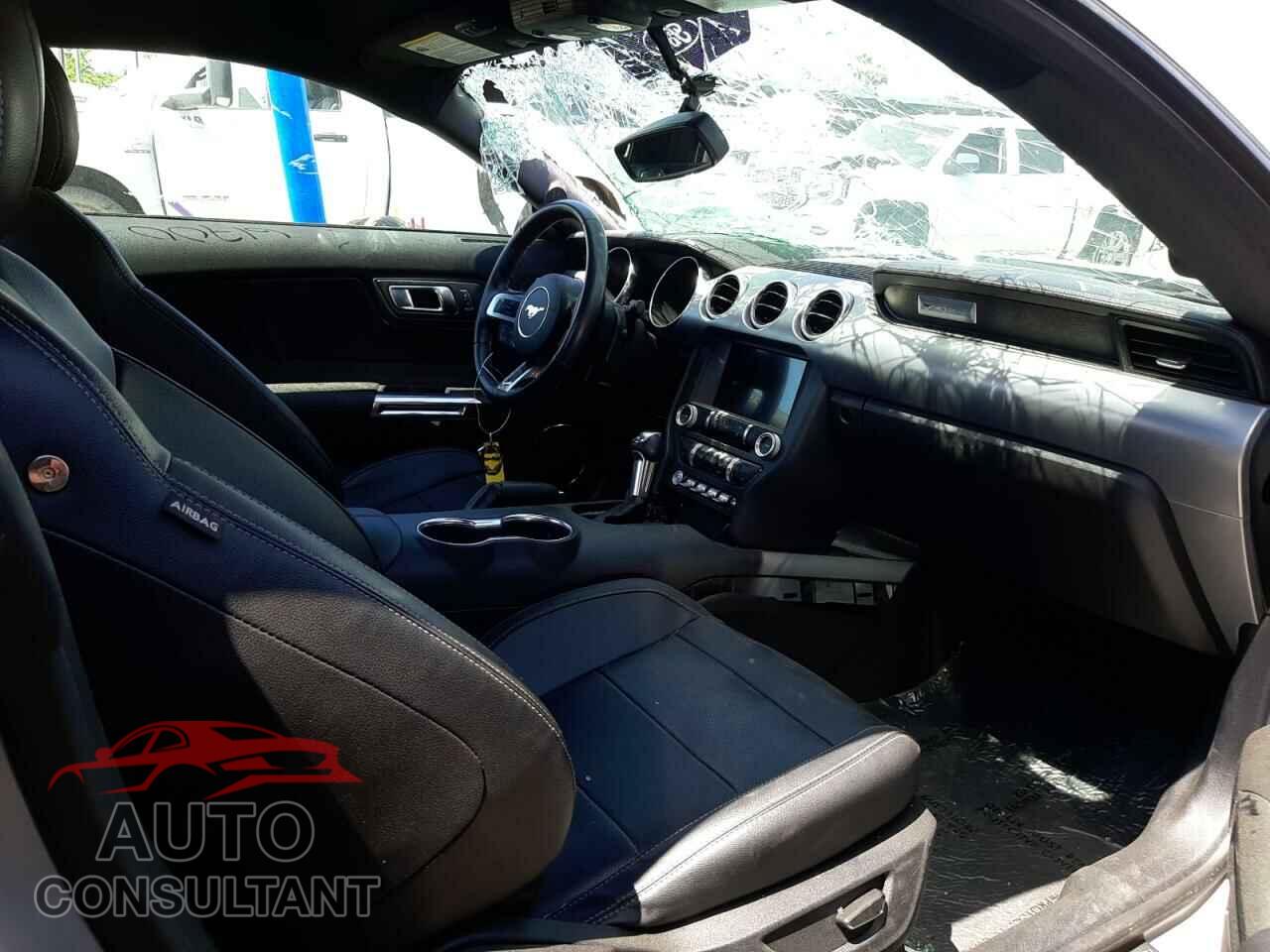 FORD MUSTANG 2018 - 1FA6P8TH2J5118230