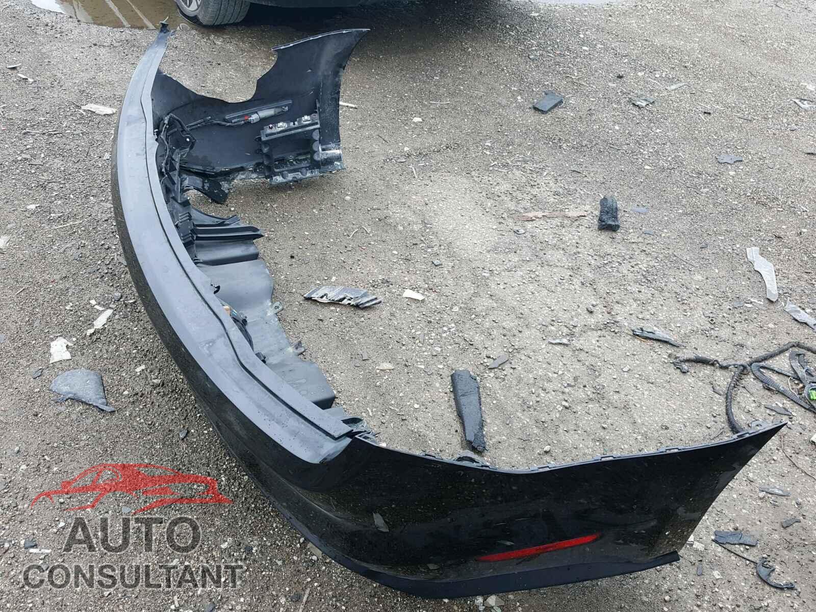 FORD MUSTANG 2015 - 1FATP8UH4F5348795