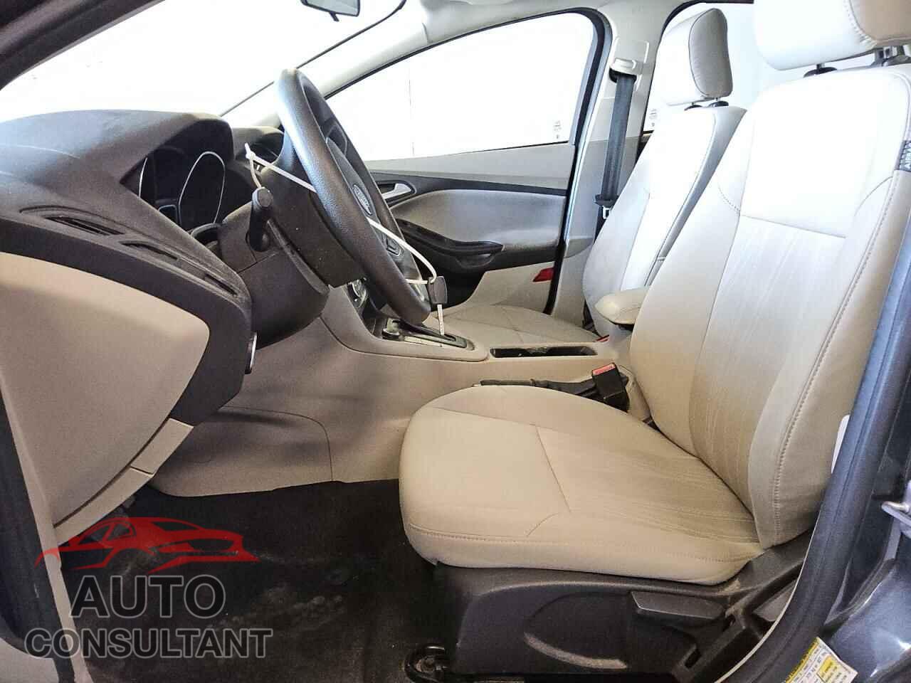 FORD FOCUS 2017 - 1FADP3FE2HL346276