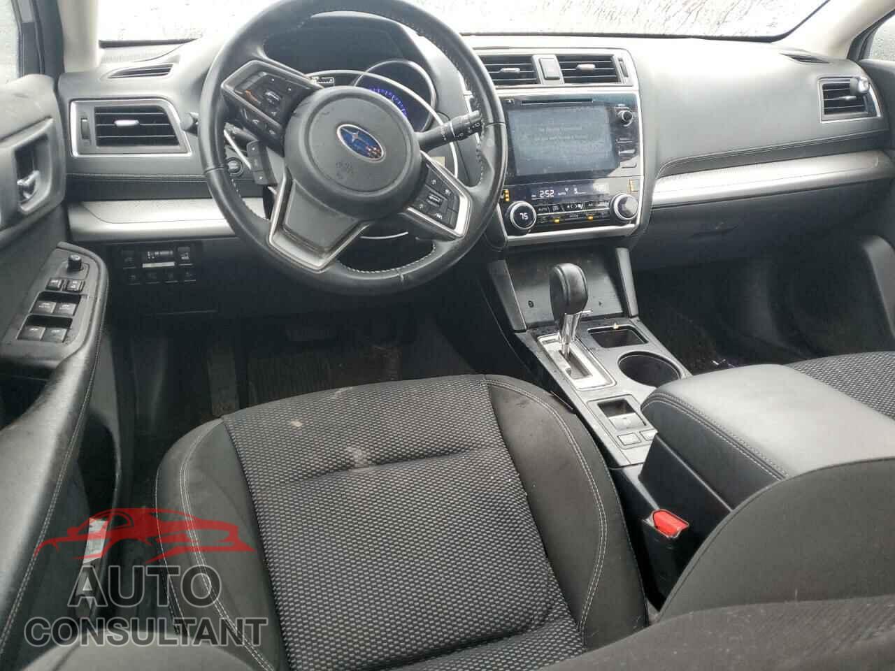 SUBARU OUTBACK 2018 - 4S4BSAFC2J3275276