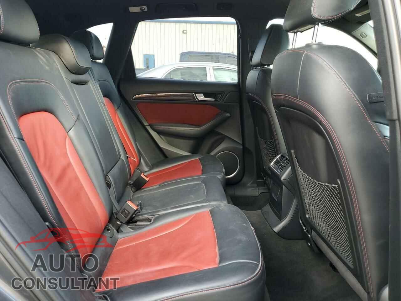 AUDI SQ5 2016 - WA1CCAFP9GA061666