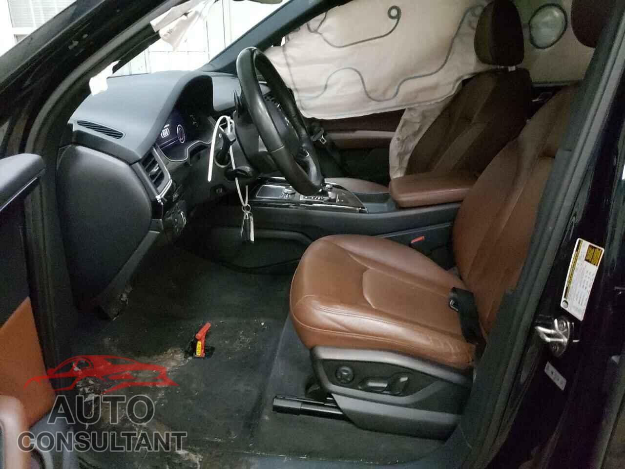 AUDI Q7 2017 - WA1LAAF71HD045953