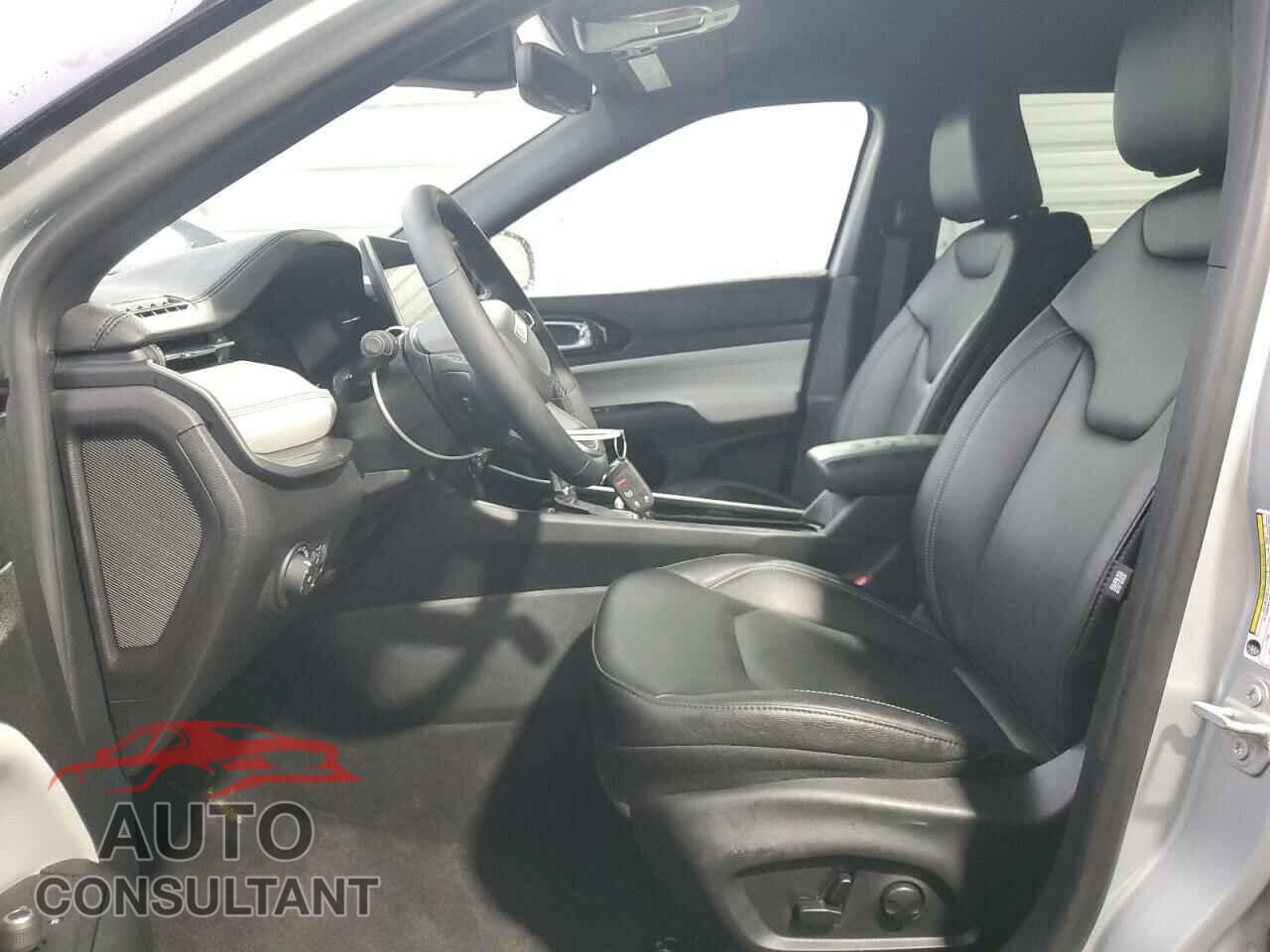 JEEP COMPASS 2025 - 3C4NJDCN3ST507787