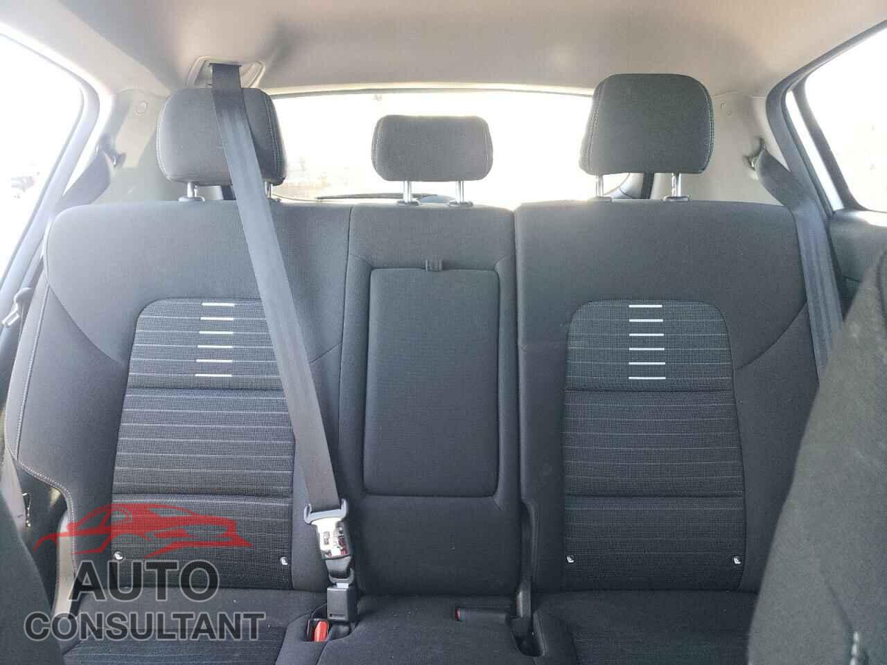 KIA SPORTAGE 2018 - KNDPM3AC1J7381069