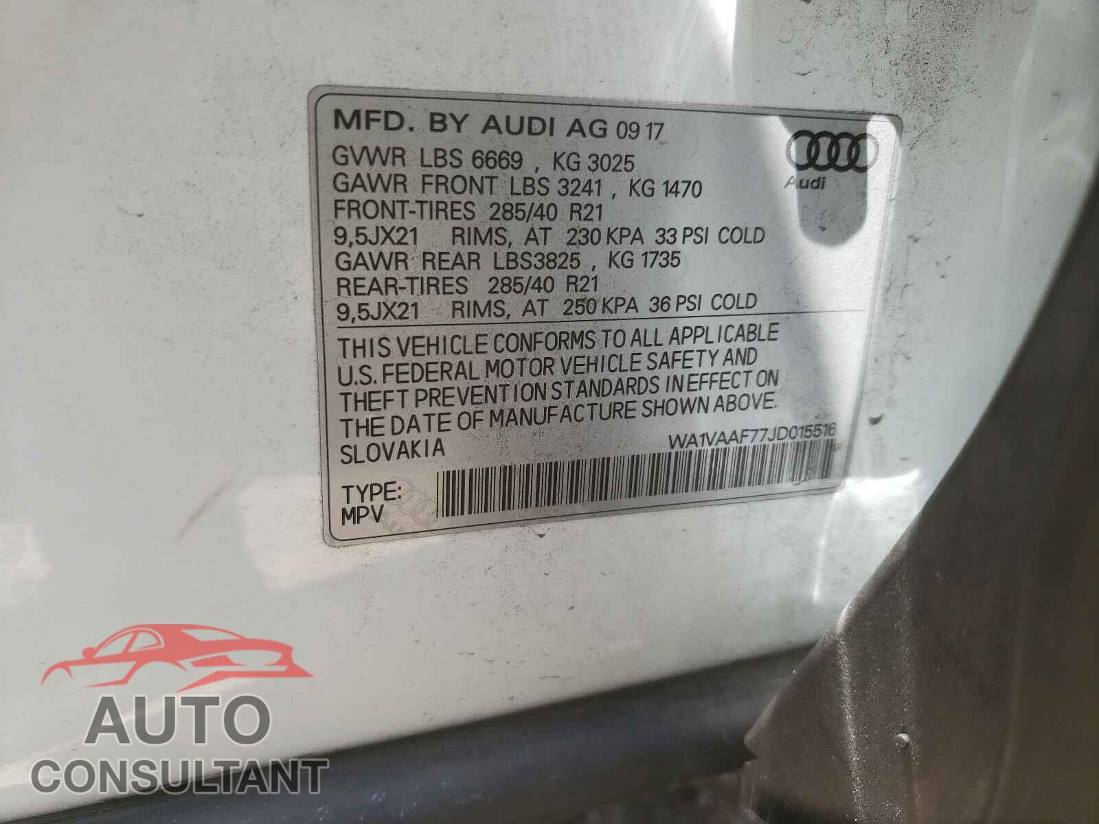 AUDI Q7 2018 - WA1VAAF77JD015516
