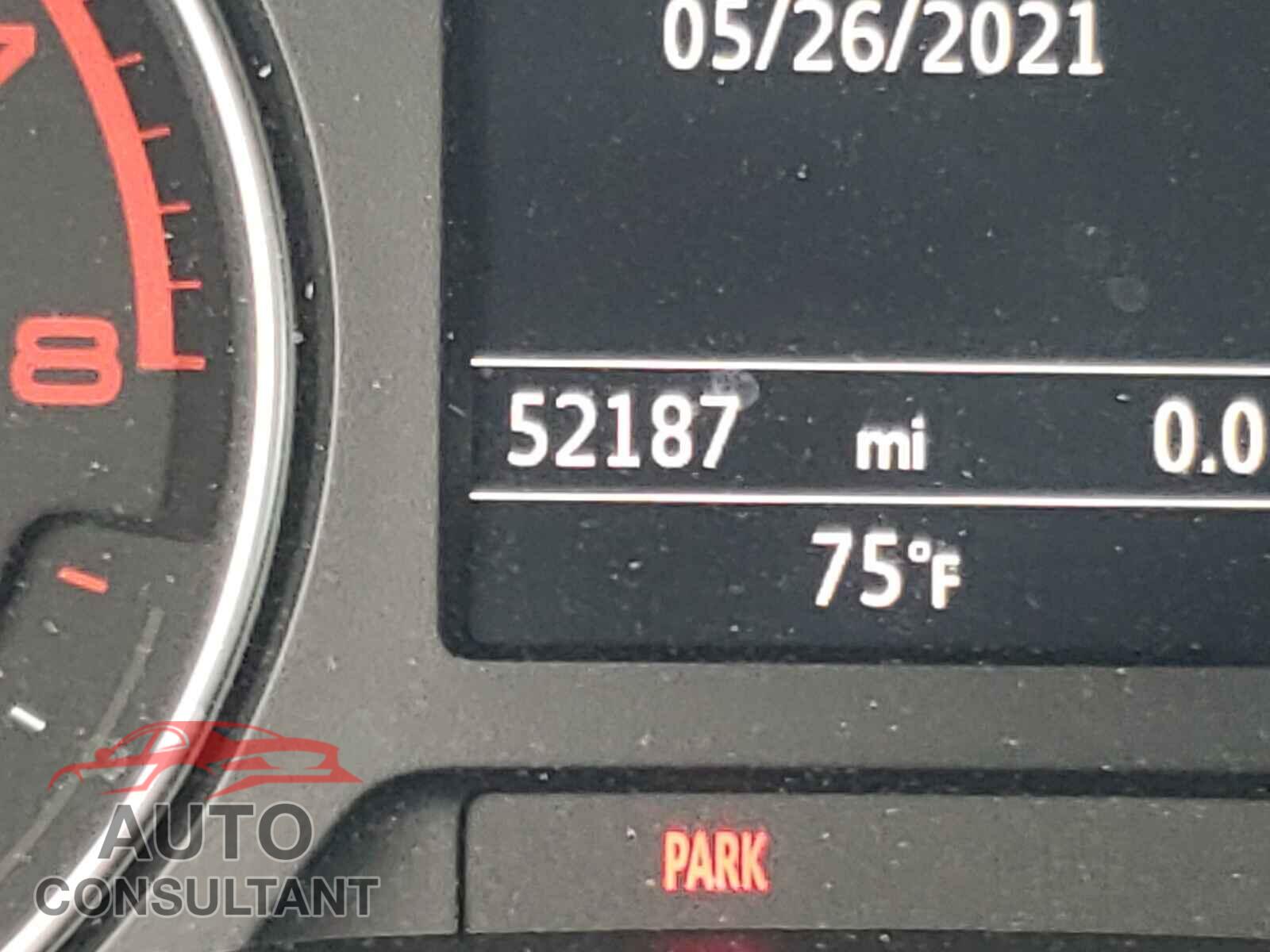 AUDI A3 2016 - WAUA7GFF5G1063696