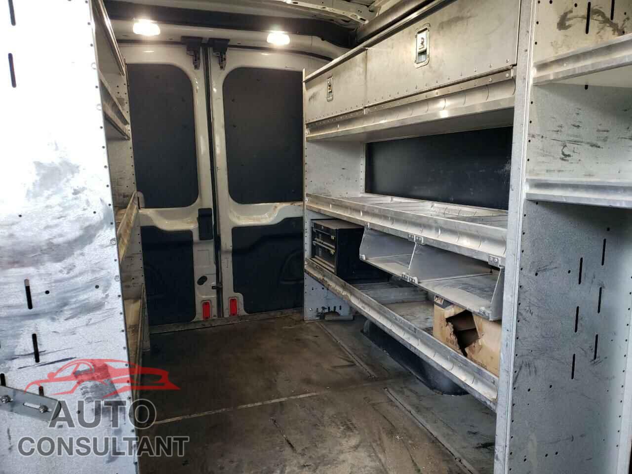 FORD TRANSIT 2018 - 1FTYR2CV8JKA76891