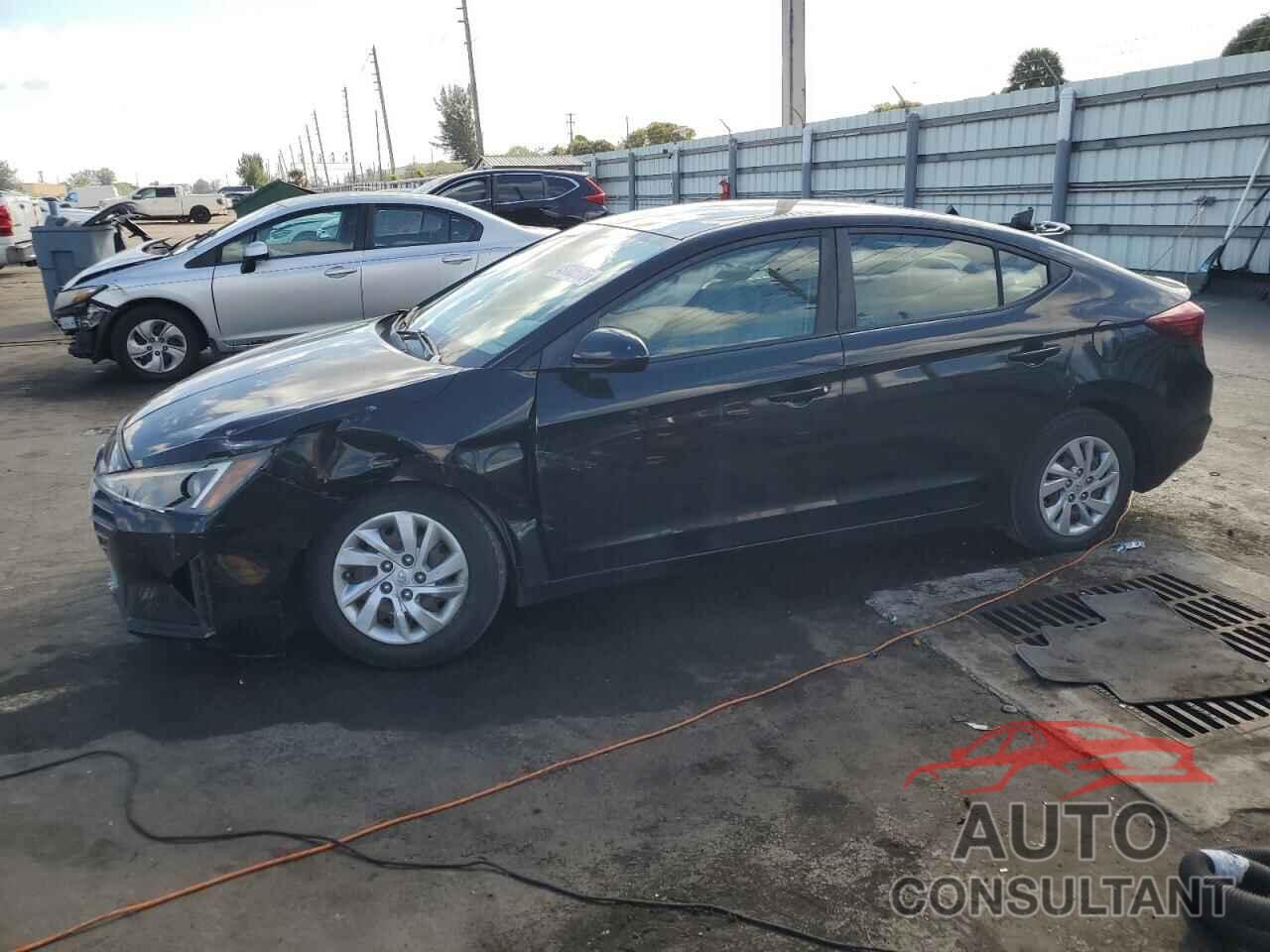 HYUNDAI ELANTRA 2019 - KMHD74LF2KU790400