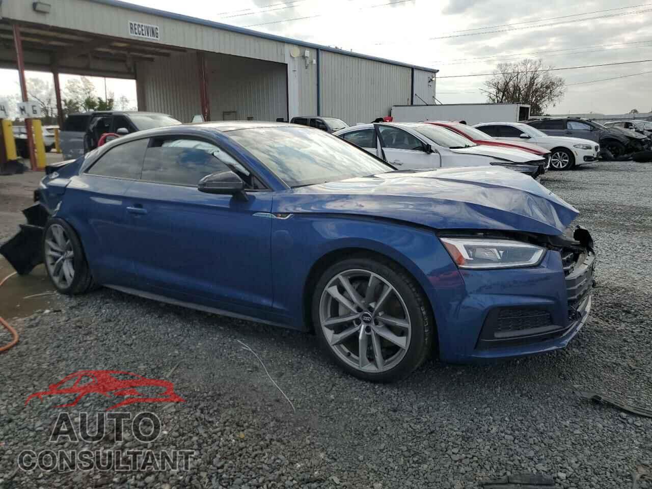 AUDI A5 2019 - WAUTNAF58KA083369
