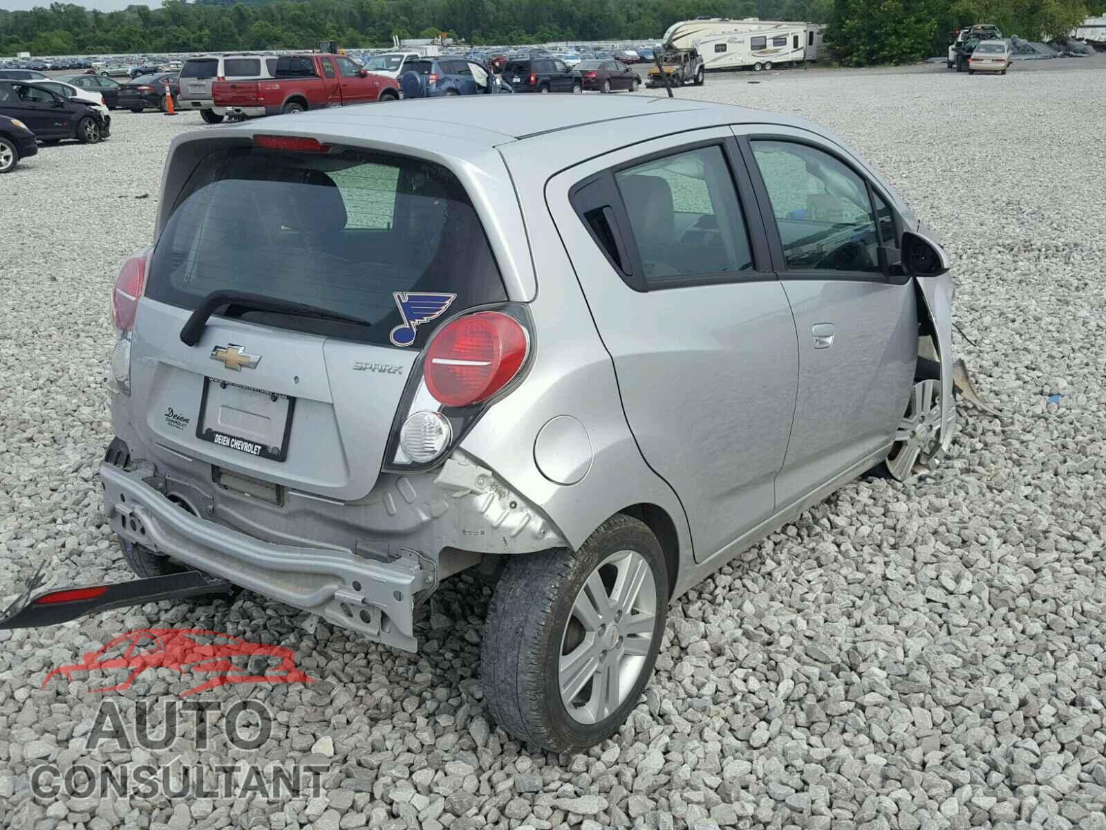 CHEVROLET SPARK 2015 - KL8CD6S97FC737681