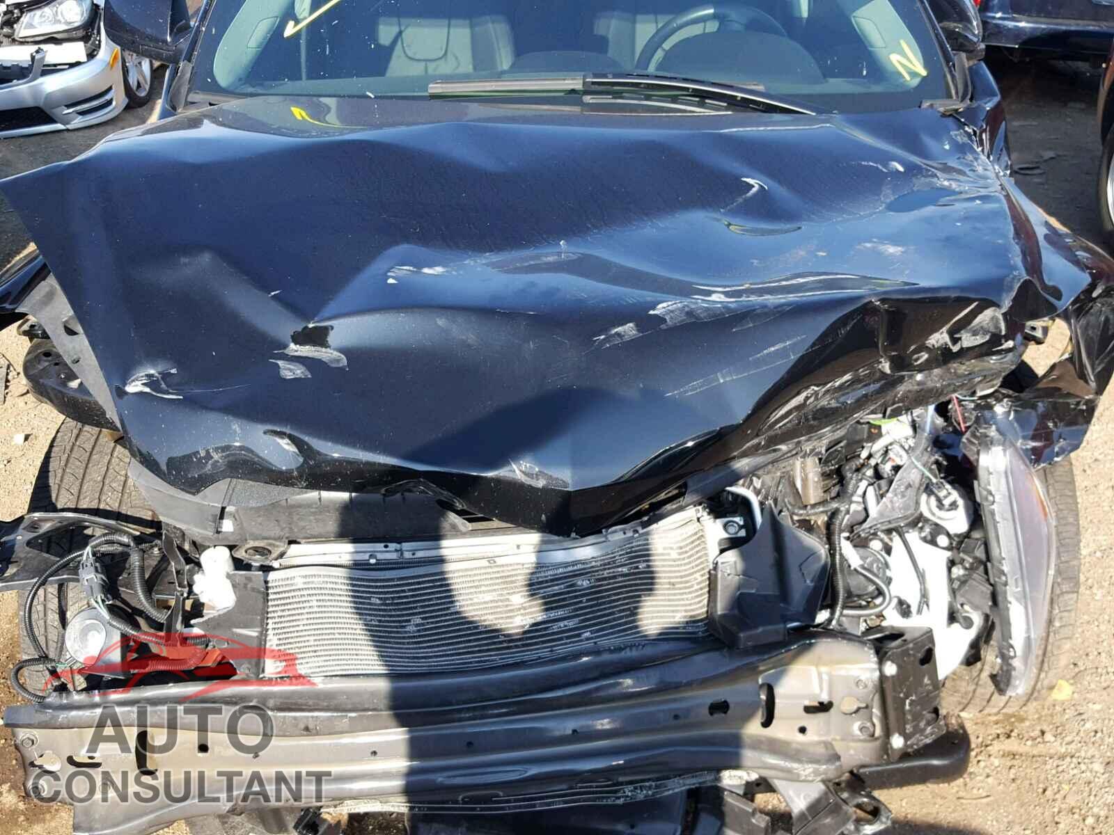 CHEVROLET EQUINOX LT 2017 - 2GNALCEK3H6204065