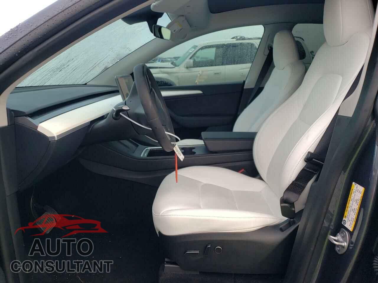TESLA MODEL Y 2023 - 7SAYGDEE1PF748099