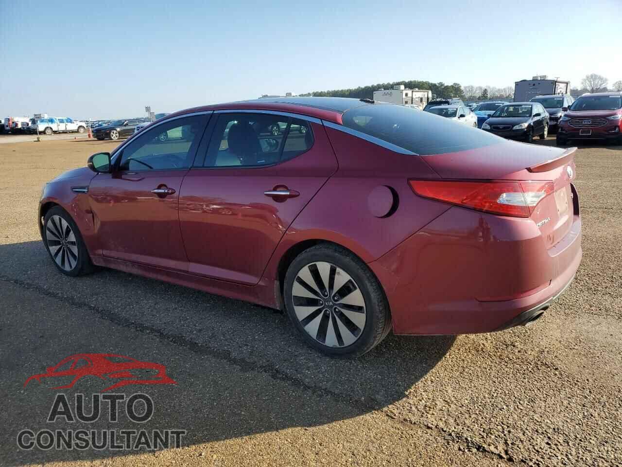 KIA OPTIMA 2012 - 5XXGR4A62CG028321