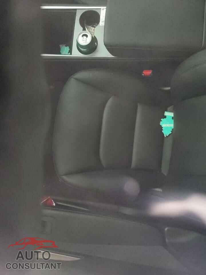 TESLA MODEL 3 2023 - 5YJ3E1EA9PF668171