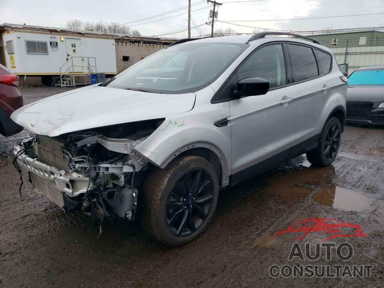 FORD ESCAPE 2017 - 1FMCU9G90HUE19928