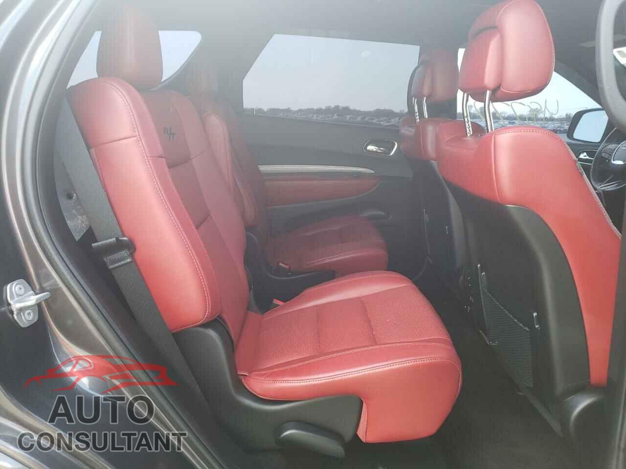 DODGE DURANGO 2018 - 1C4SDJCT3JC210164