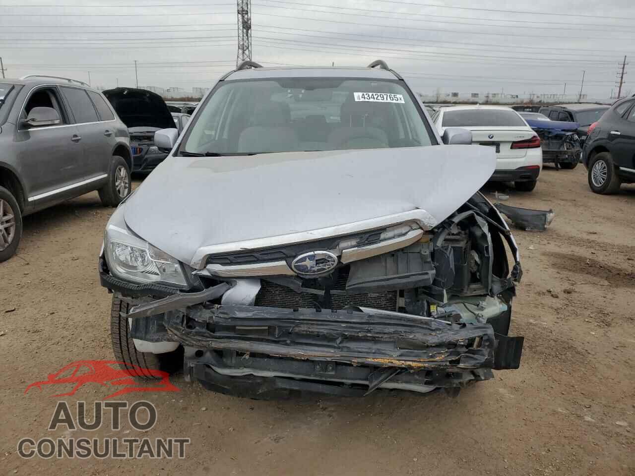 SUBARU FORESTER 2018 - JF2SJAEC8JH555832