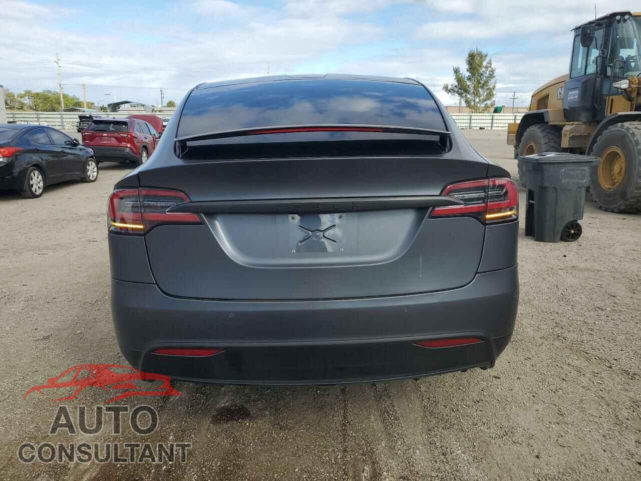 TESLA MODEL X 2020 - 5YJXCDE27LF240997