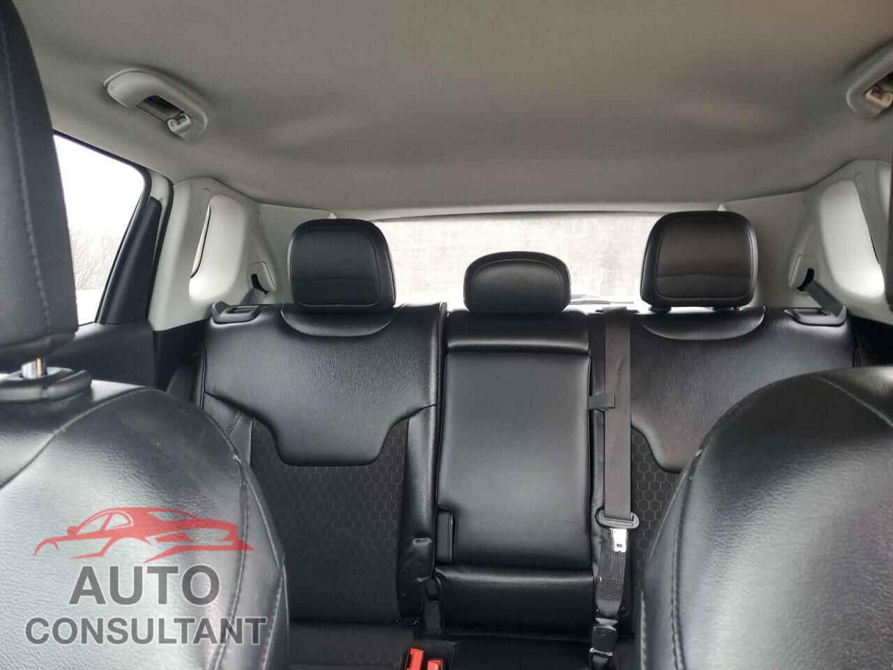 JEEP COMPASS 2020 - 3C4NJDBB7LT164880