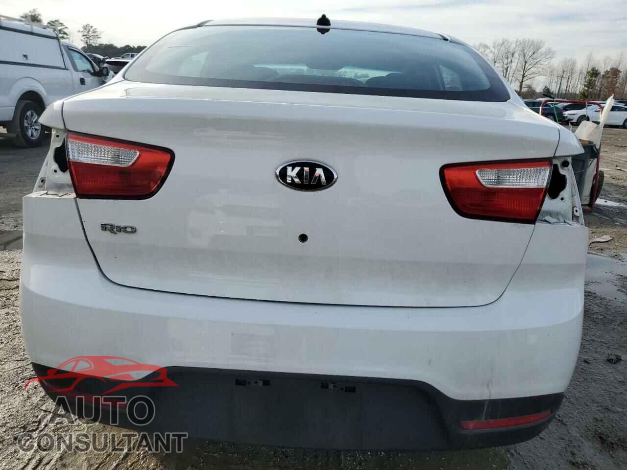 KIA RIO 2013 - KNADM4A33D6240696
