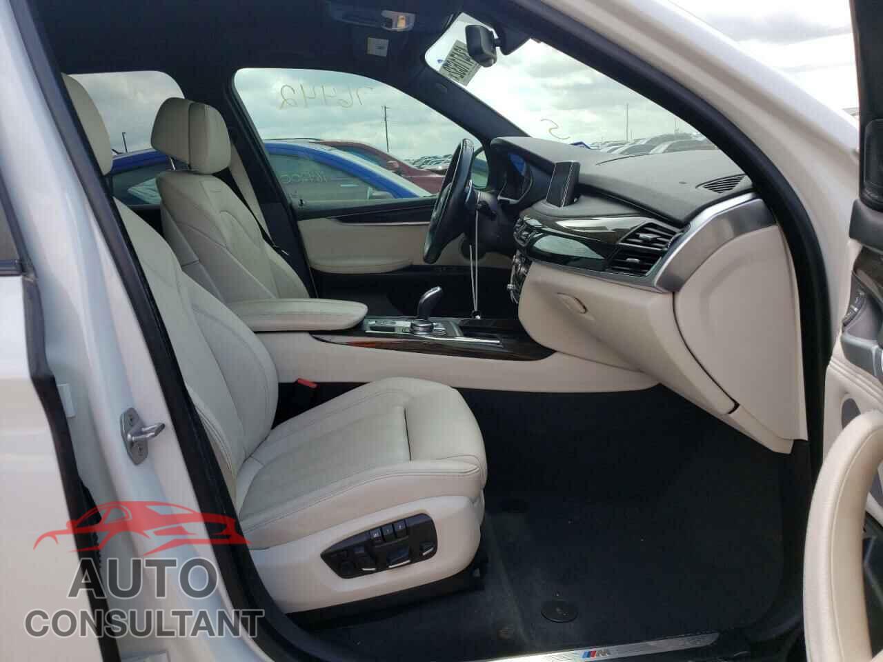 BMW X5 2017 - 5UXKR2C31H0X07036