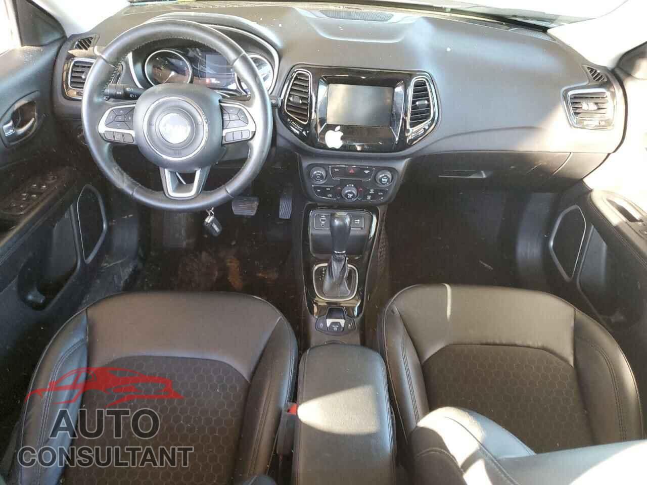 JEEP COMPASS 2019 - 3C4NJCBB1KT613303
