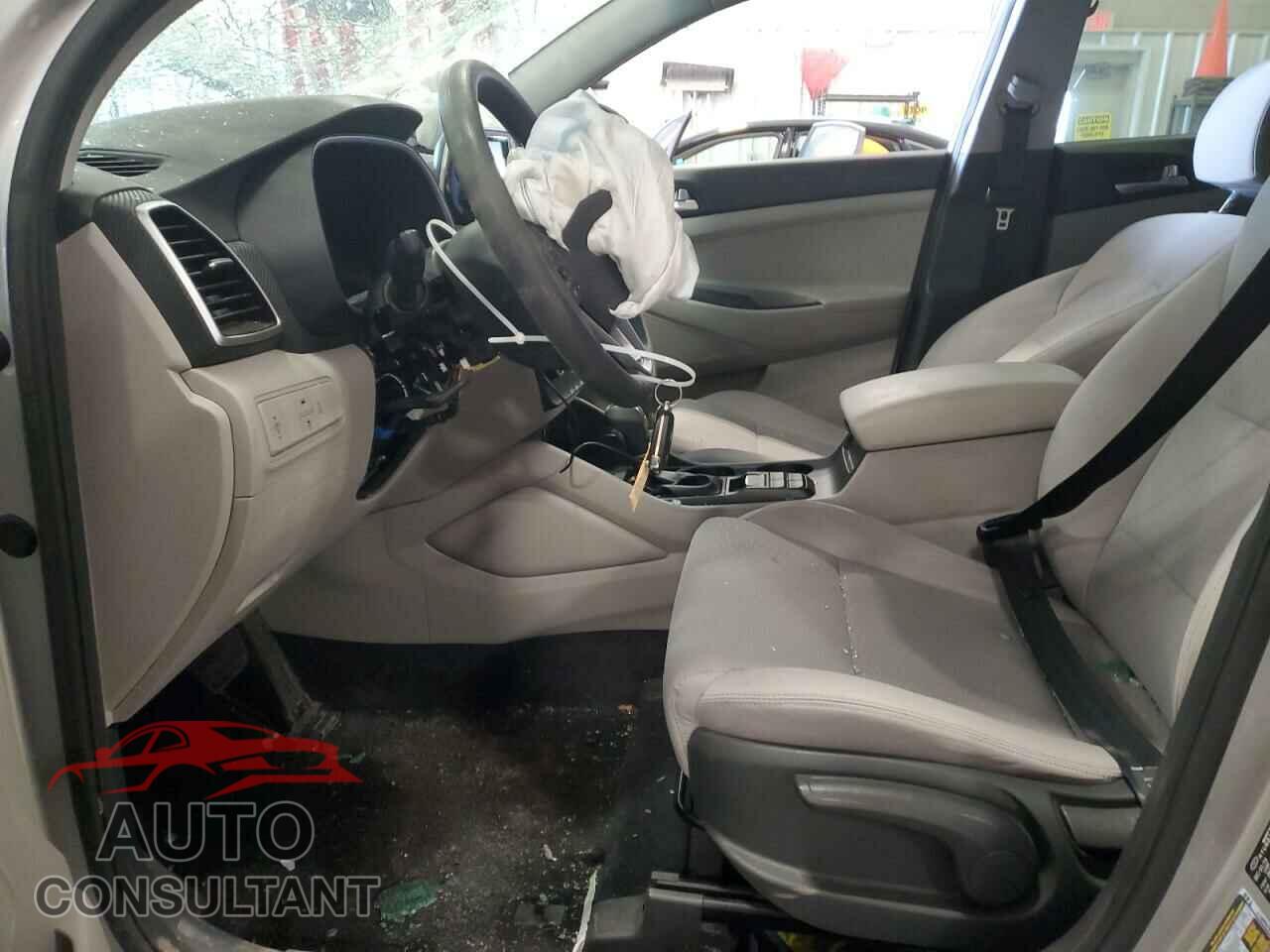 HYUNDAI TUCSON 2020 - KM8J2CA45LU217862