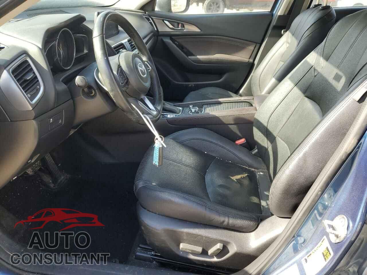 MAZDA 3 2017 - JM1BN1W36H1102555