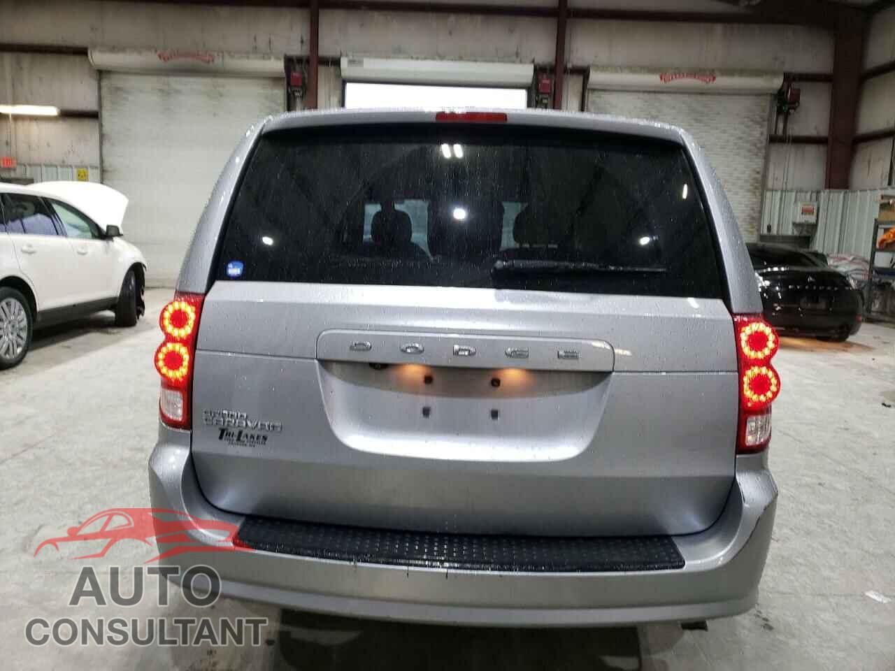DODGE CARAVAN 2015 - 2C4RDGCG7FR705339
