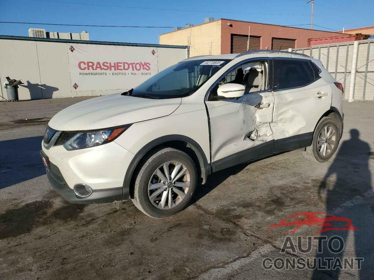 NISSAN ROGUE 2019 - JN1BJ1CP9KW530068