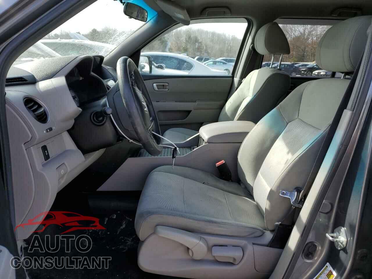 HONDA PILOT 2013 - 5FNYF4H26DB013308