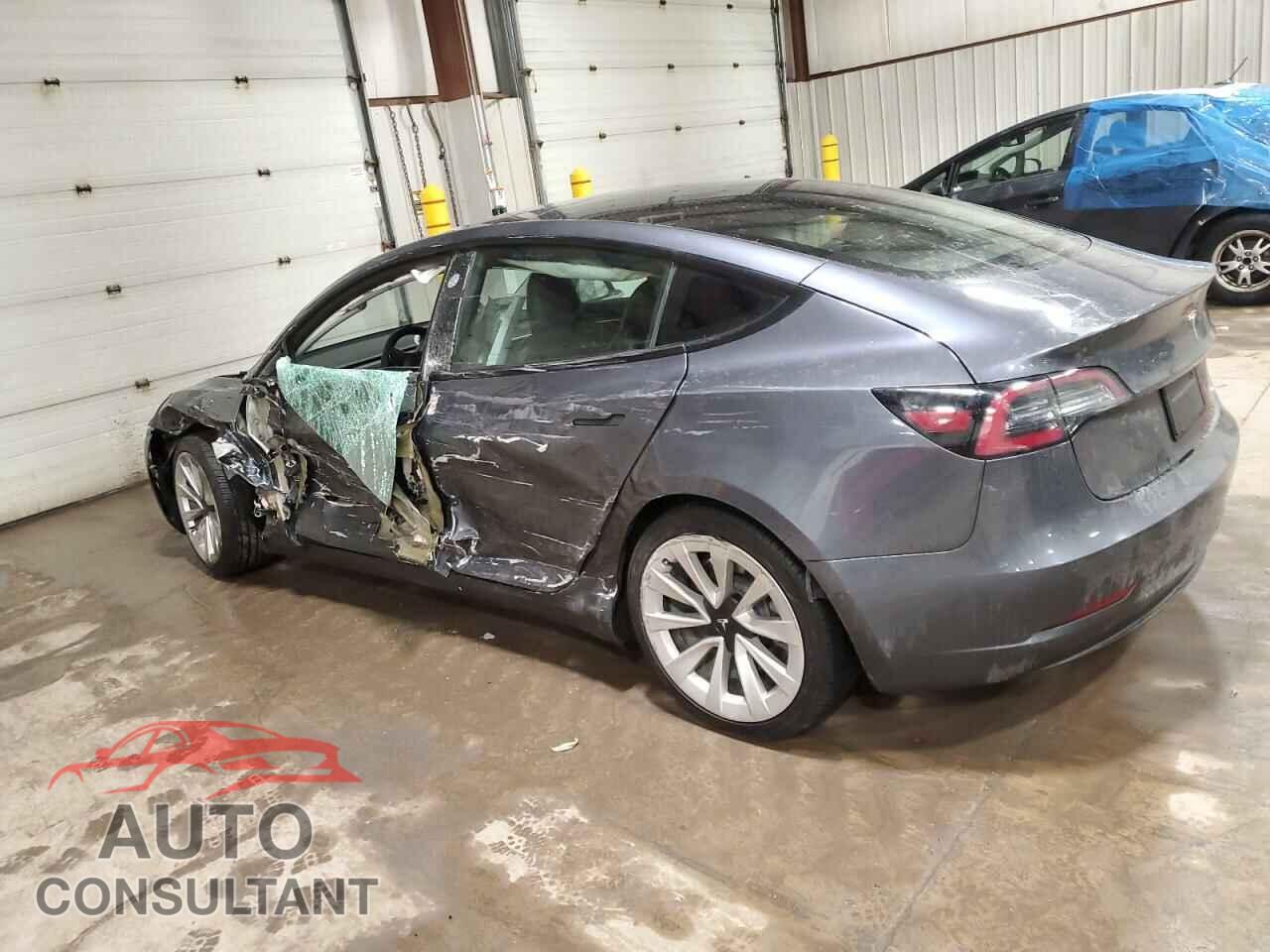 TESLA MODEL 3 2022 - 5YJ3E1EB4NF185130