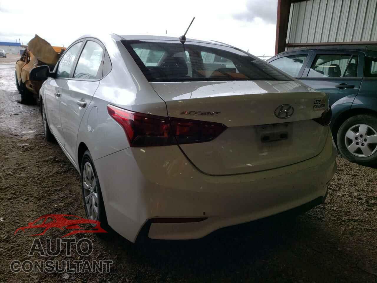 HYUNDAI ACCENT 2018 - 3KPC24A31JE012366