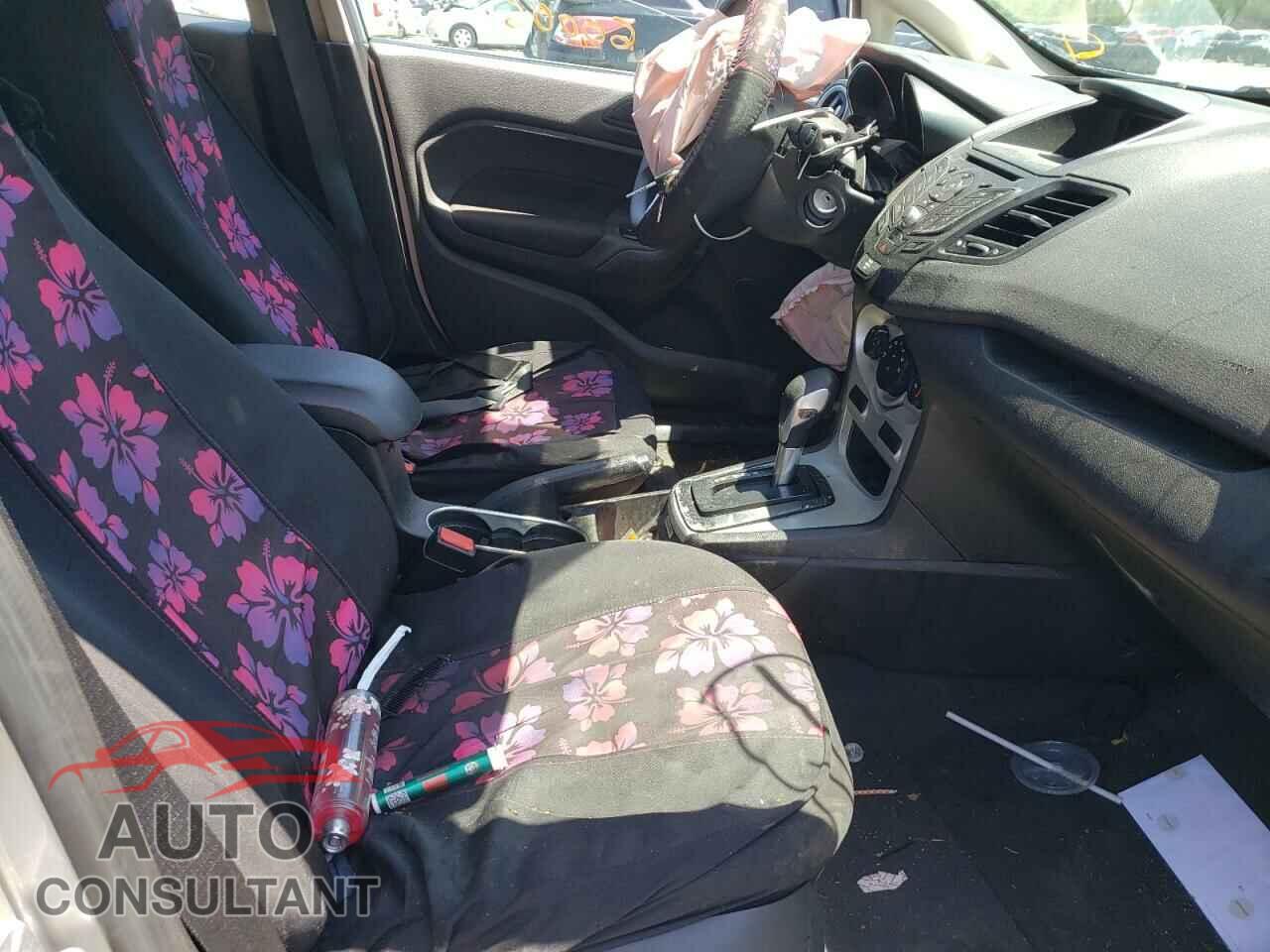 FORD FIESTA 2019 - 3FADP4EJXKM155876