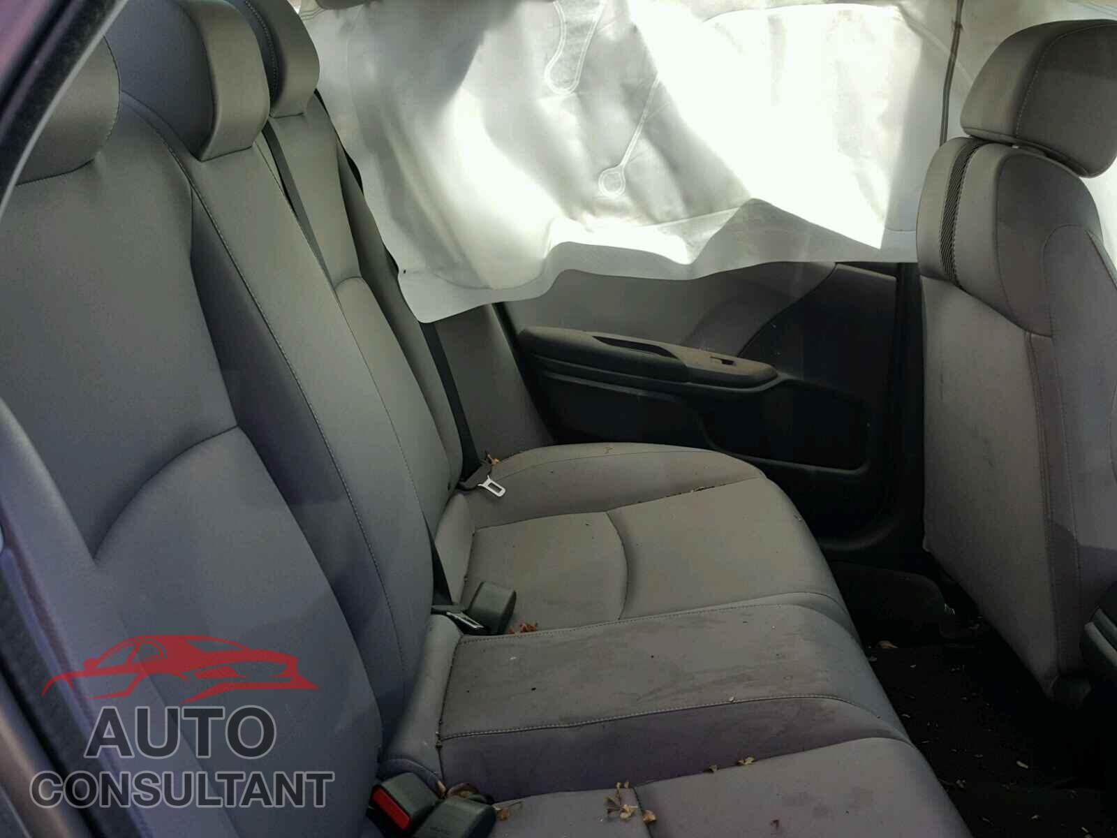 HONDA CIVIC LX 2017 - 2HGFC2F54HH568423